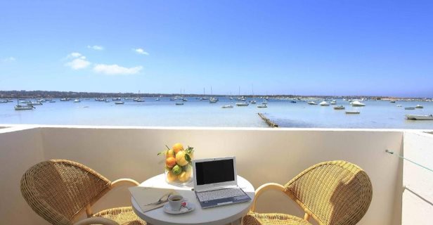 Hostal La Savina