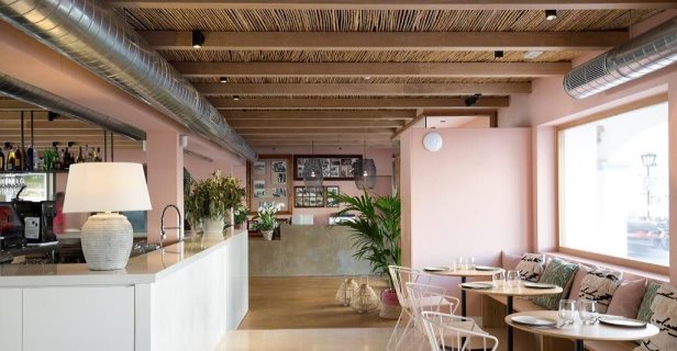 Hostal La Savina