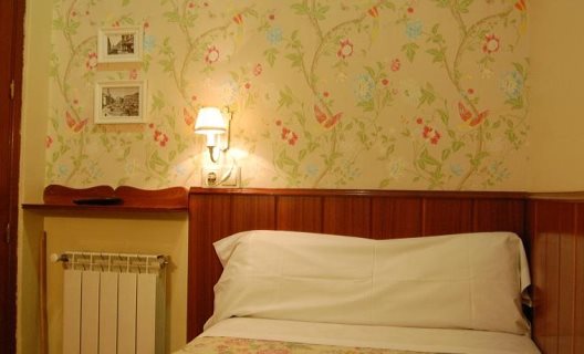 Hostal La Vera
