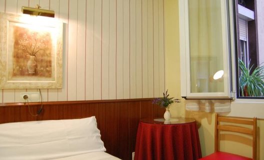 Hostal La Vera