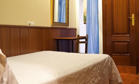 Hostal La Vera