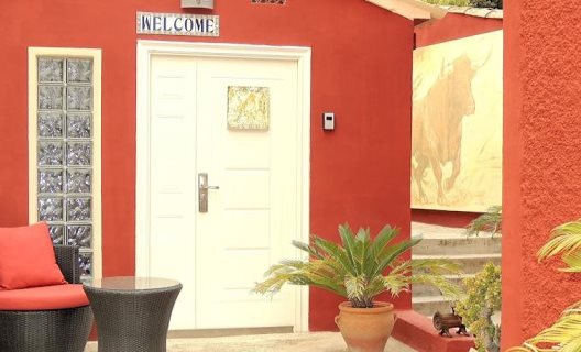 Hostal La Villa Palmer