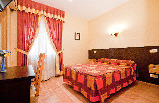 Hostal Las Cortes