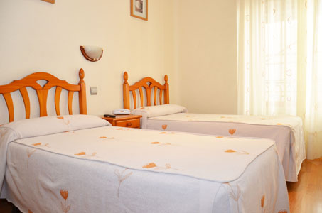 Hostal Lauria