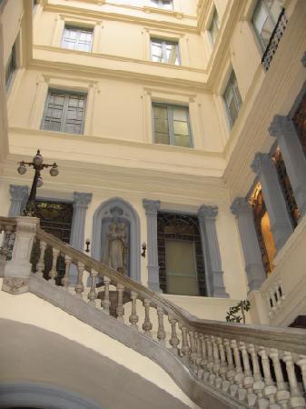 Hostal Lausanne