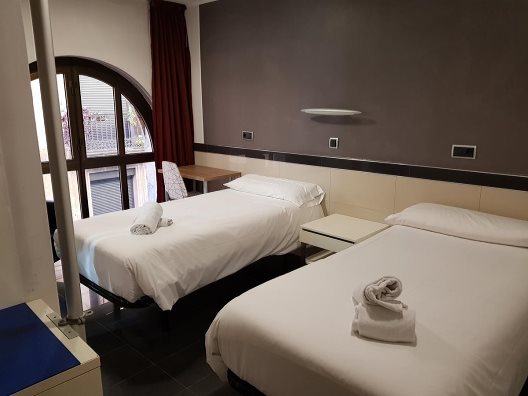 Hostal Levante Scp