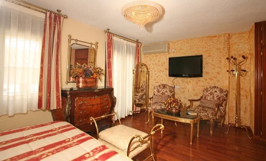 Hostal Lima