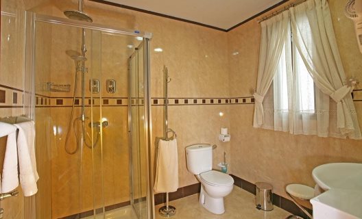 Hostal Lima