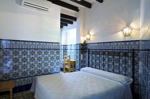 Hostal Lis I