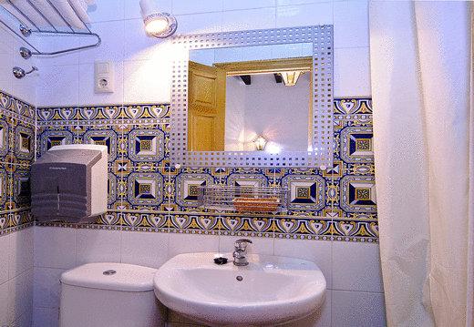 Hostal Lis I