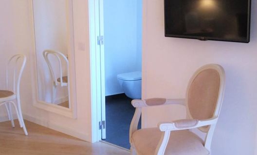 Hostal Lisbon Terrace Suites