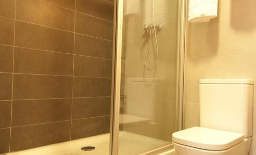 Hostal Live Barcelona