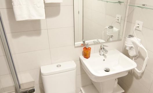 Hostal Live Barcelona