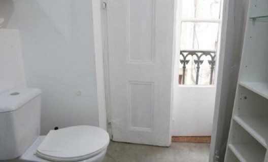 Hostal Locals & Suites