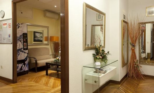 Hostal Los Alpes