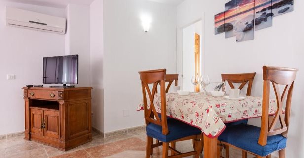 Hostal Luna De Nerja