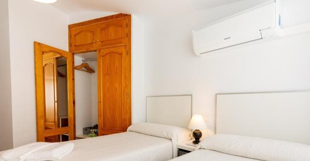 Hostal Luna De Nerja