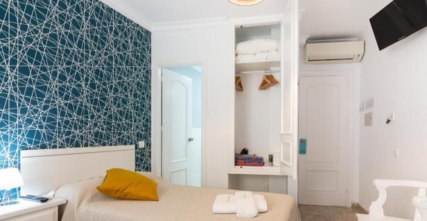 Hostal Luna De Nerja
