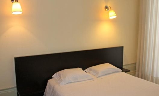 Hostal Lunar