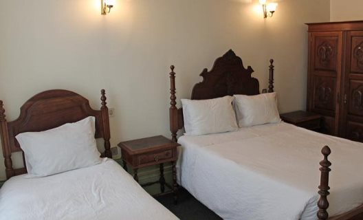 Hostal Lunar