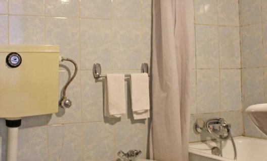 Hostal Lunar