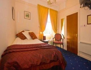 Hostal Mansefield Guest House
