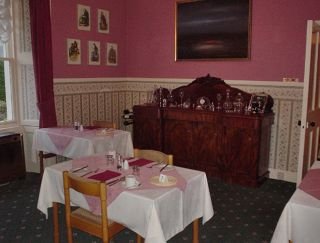 Hostal Mansefield Guest House