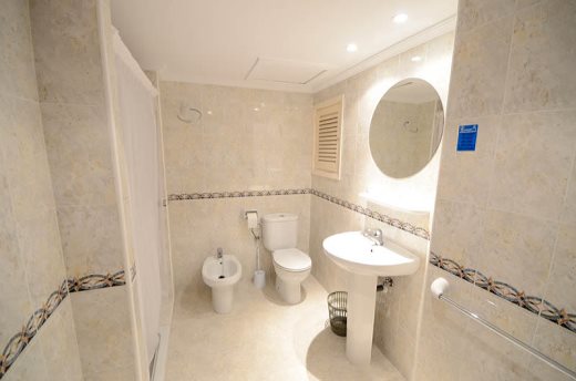 Hostal Mayol