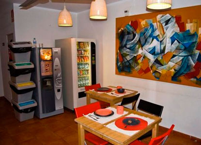 Hostal Mediterranean