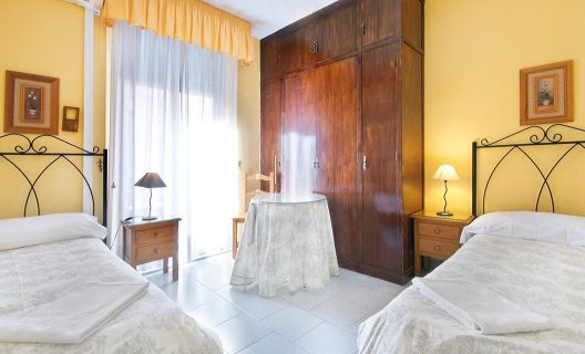 Hostal Mesones