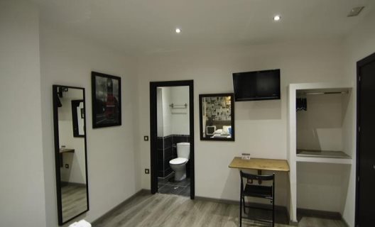 Hostal Mh Fuencarral