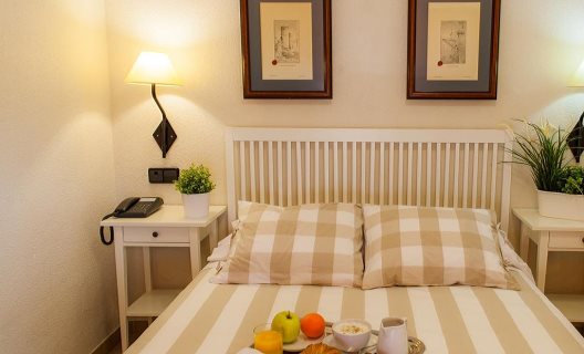 Hostal Miguel De Cervantes