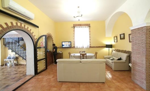 Hostal Mitre