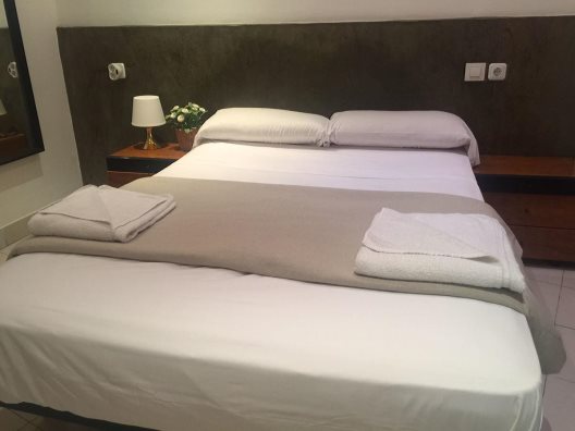 Hostal Mont Thabor