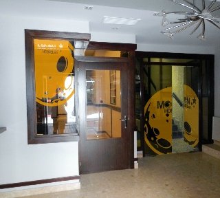 Hostal Moon Bio