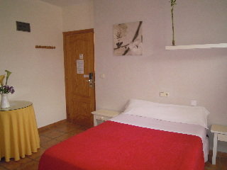 Hostal Moscatel