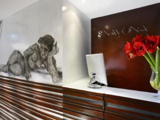 Hostal Navona Suites