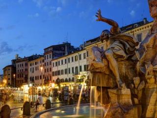 Hostal Navona Suites