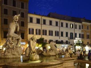 Hostal Navona Suites
