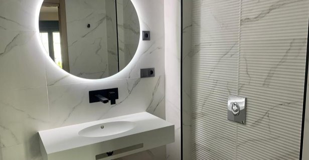 Hostal Nerjarooms