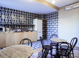 Hostal Nikbor Residencia