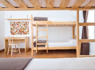 Hostal Nikbor Residencia