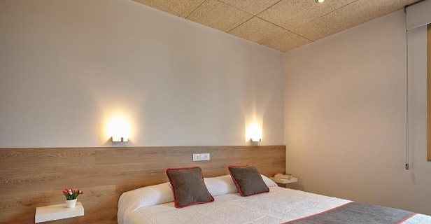 Hostal Nobadis