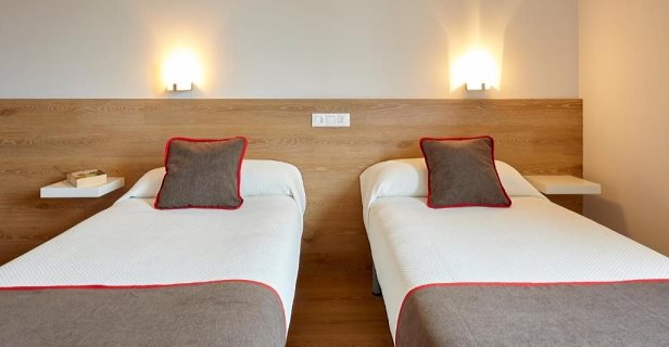Hostal Nobadis