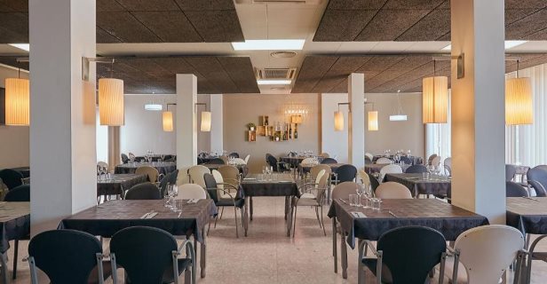 Hostal Nobadis