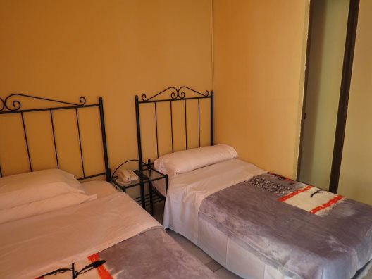 Hostal Nou Raval