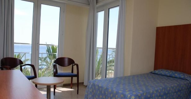 Hostal Novel Risech