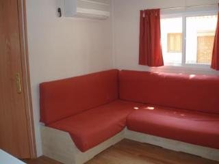 Hostal Oasis Country Park