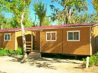 Hostal Oasis Country Park