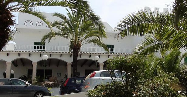 Hostal Oasis D'or